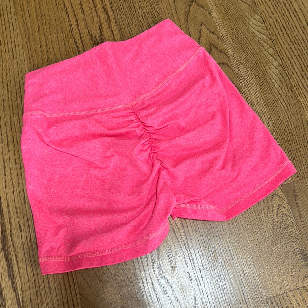 😍 super cute gym shorts!